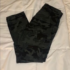 Lululemon Align Crop Camo